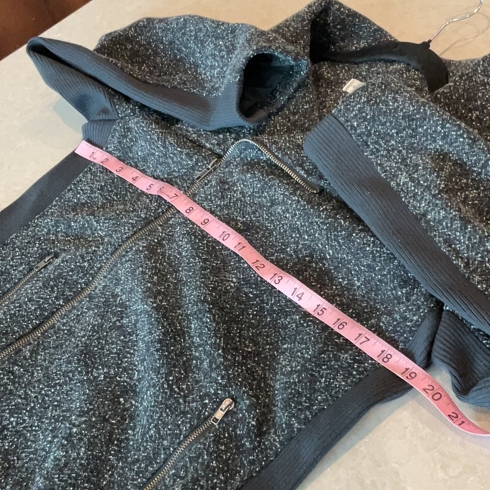Christopher & Banks Jacket - Picture 12 of 14